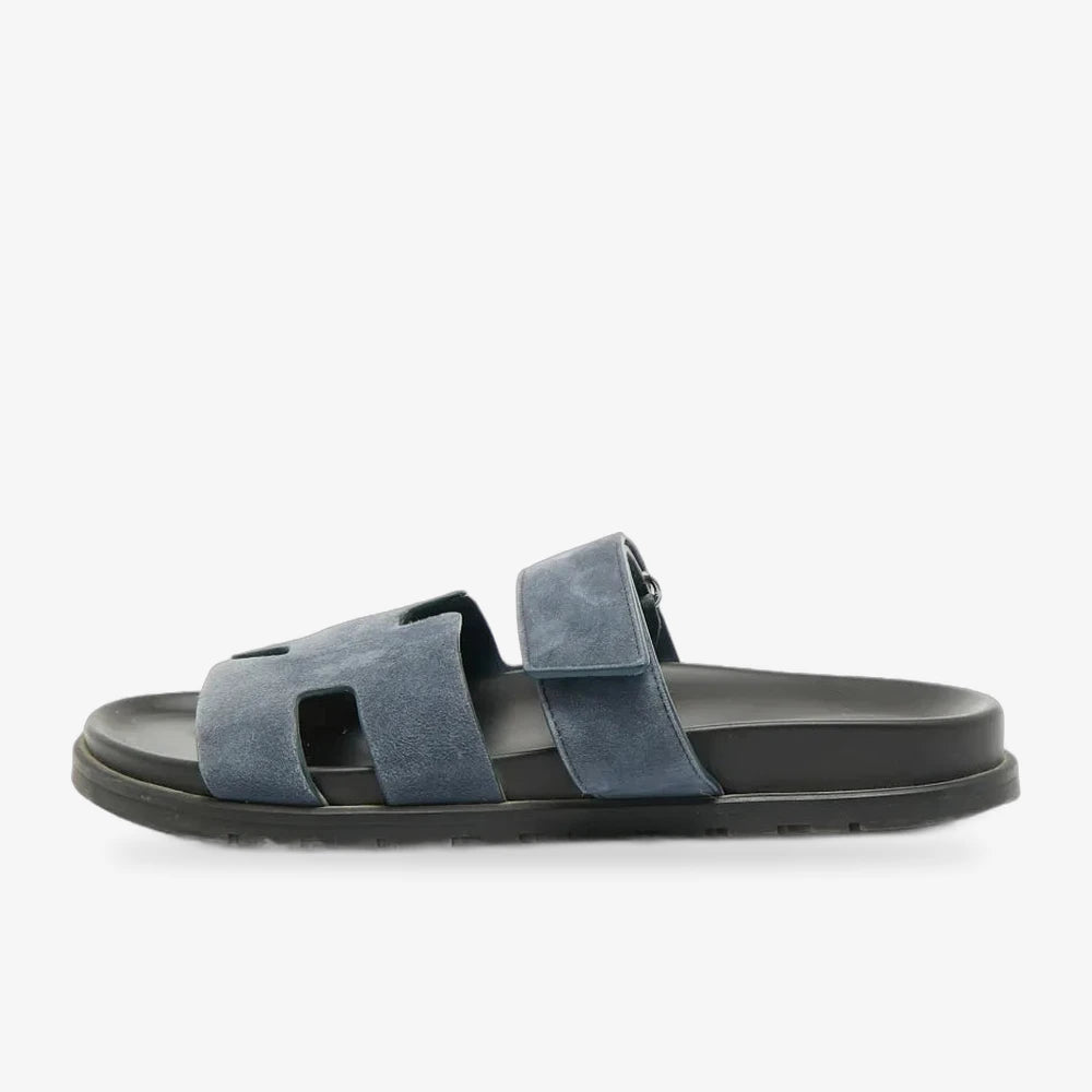 Hermès "Pre-Owned Chypre Sandals"