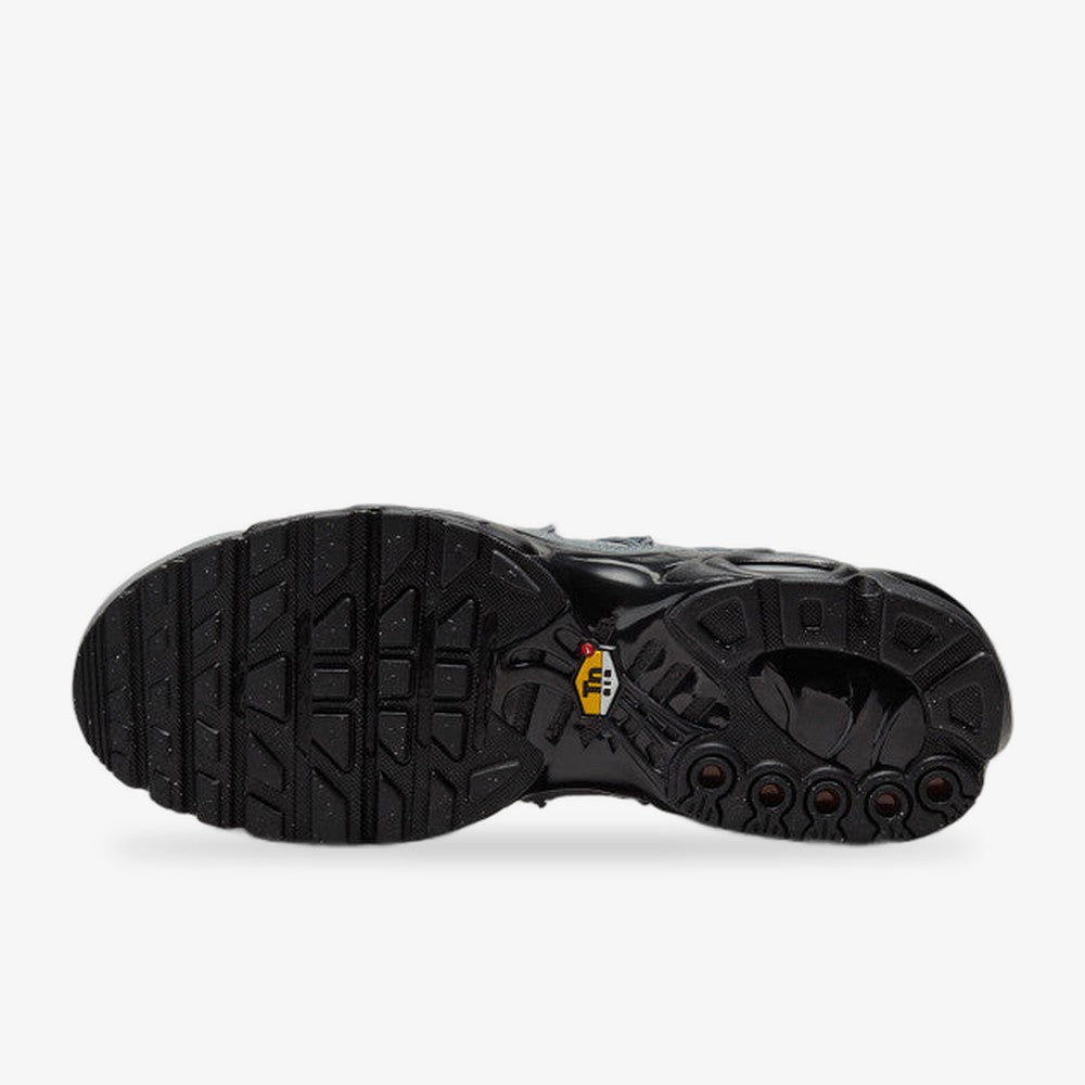 Nike Air Max Utility (Wolf Black)